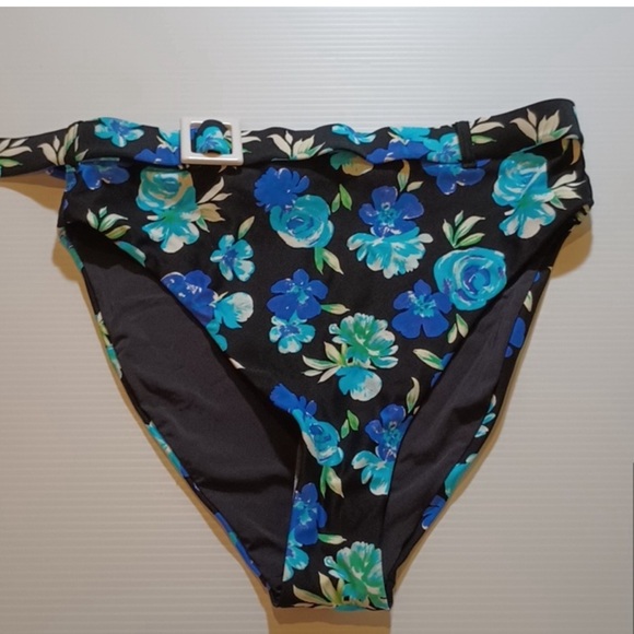 WEWOREWHAT Blue Black Floral 3 Piece Retro Fit Sarong Bikini Set A20 - Picture 10 of 15